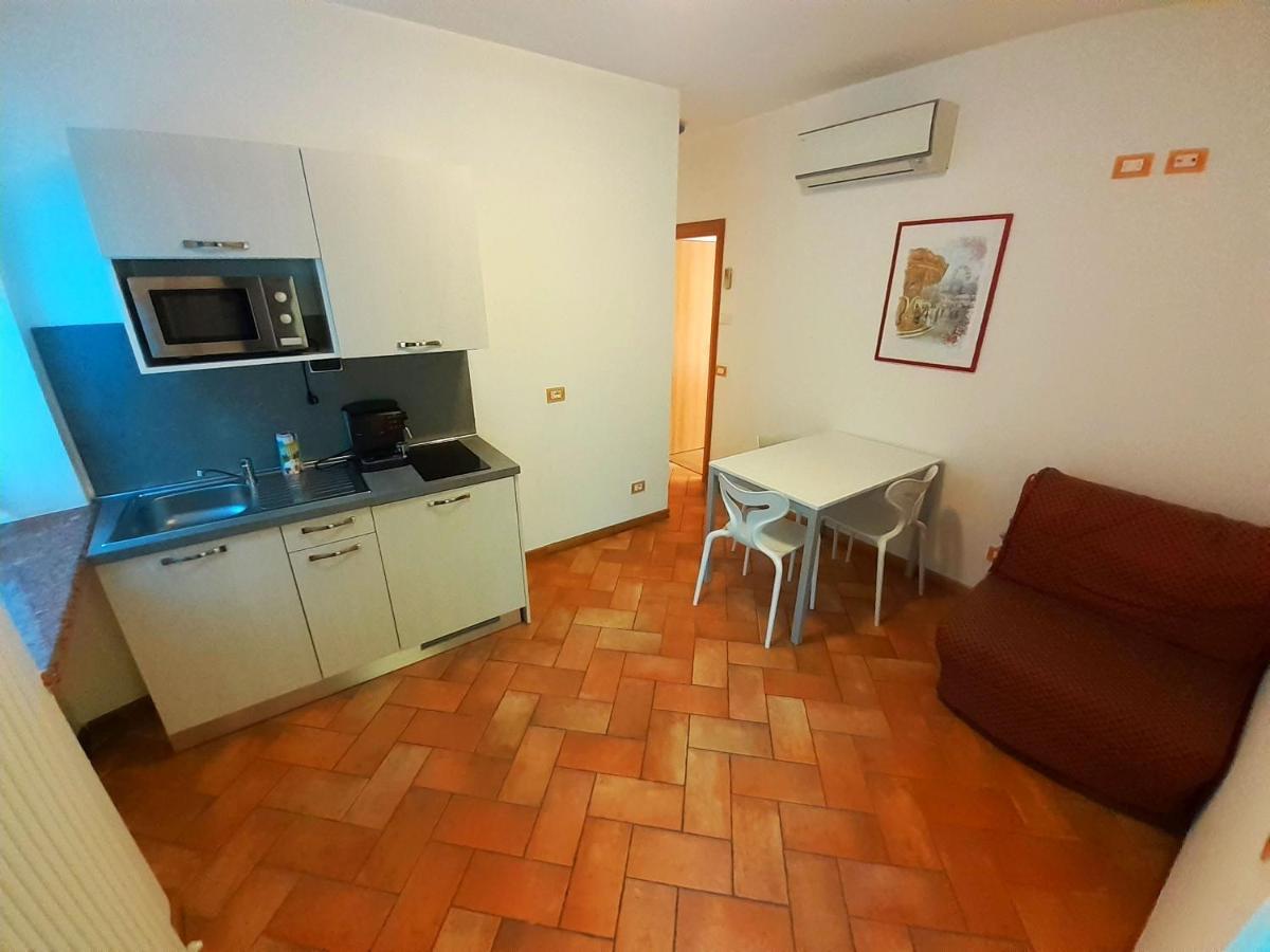 Residence Val Di Monte Malcesine Buitenkant foto